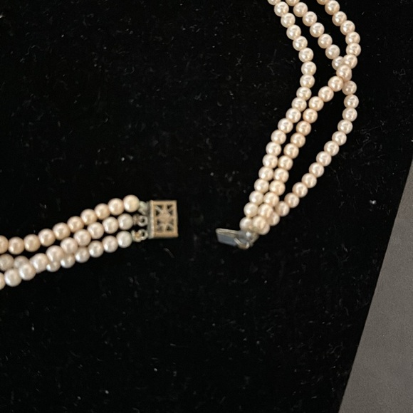 Vintage 3 strand pearl necklace, graduated sizes - Picture 6 of 12